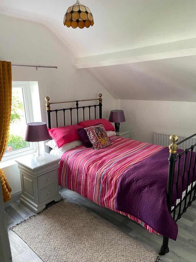 Katie'S Cottage Limerick Junction エクステリア 写真