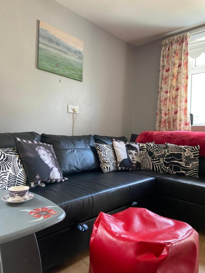 Katie'S Cottage Limerick Junction エクステリア 写真